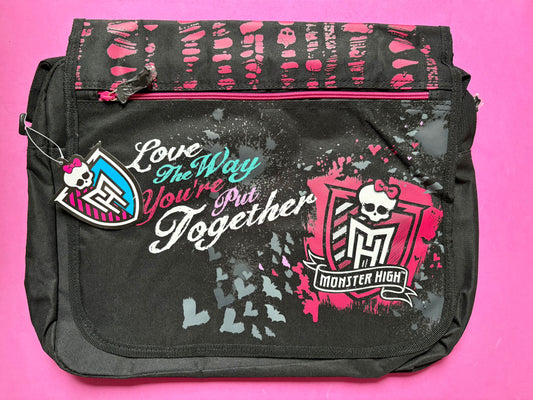 Vintage Monster High laptop shoulder bag