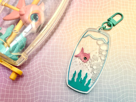 [PRE-ORDER - US SHIPPING] Forever trapped fish keychain